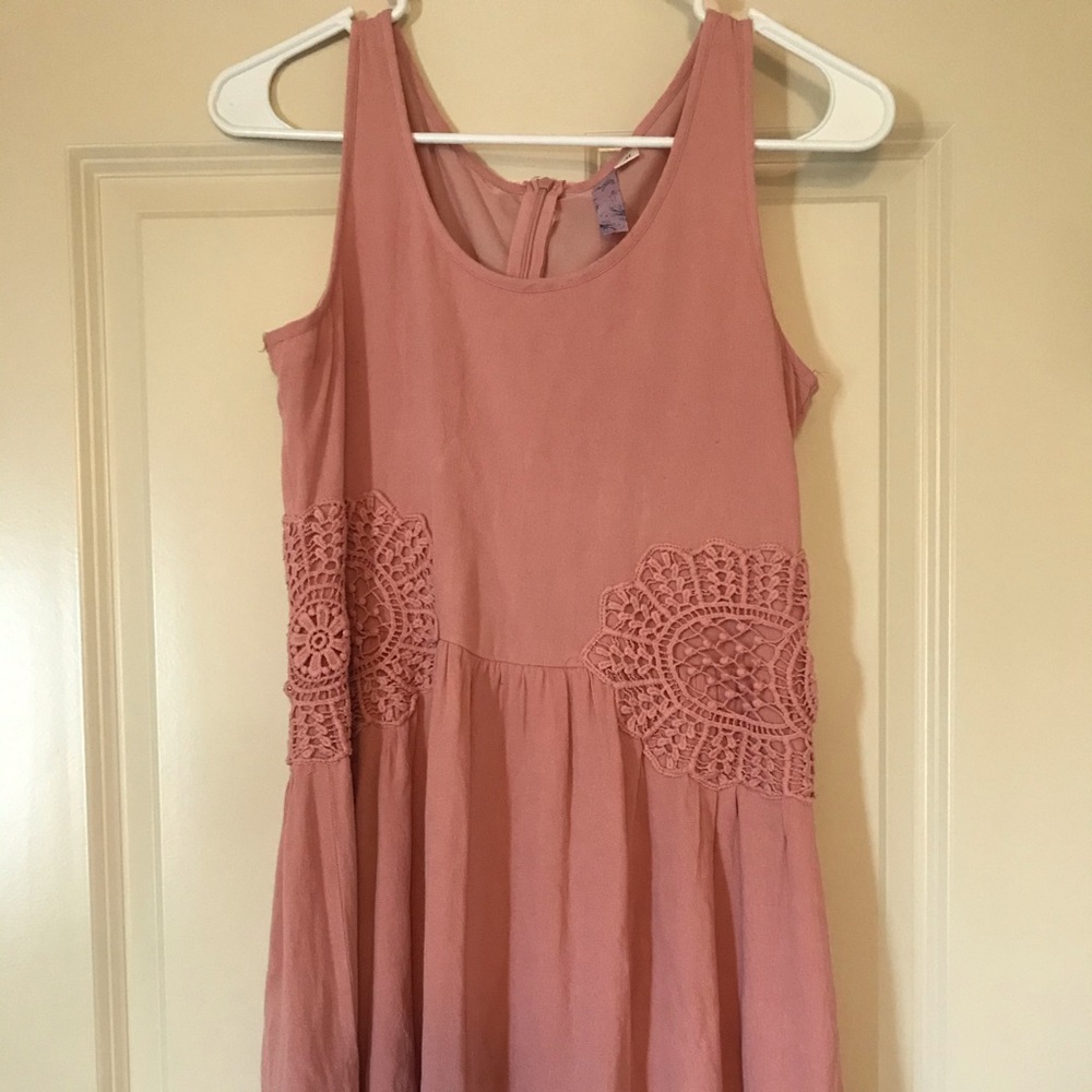 Peach/light pink summer dress